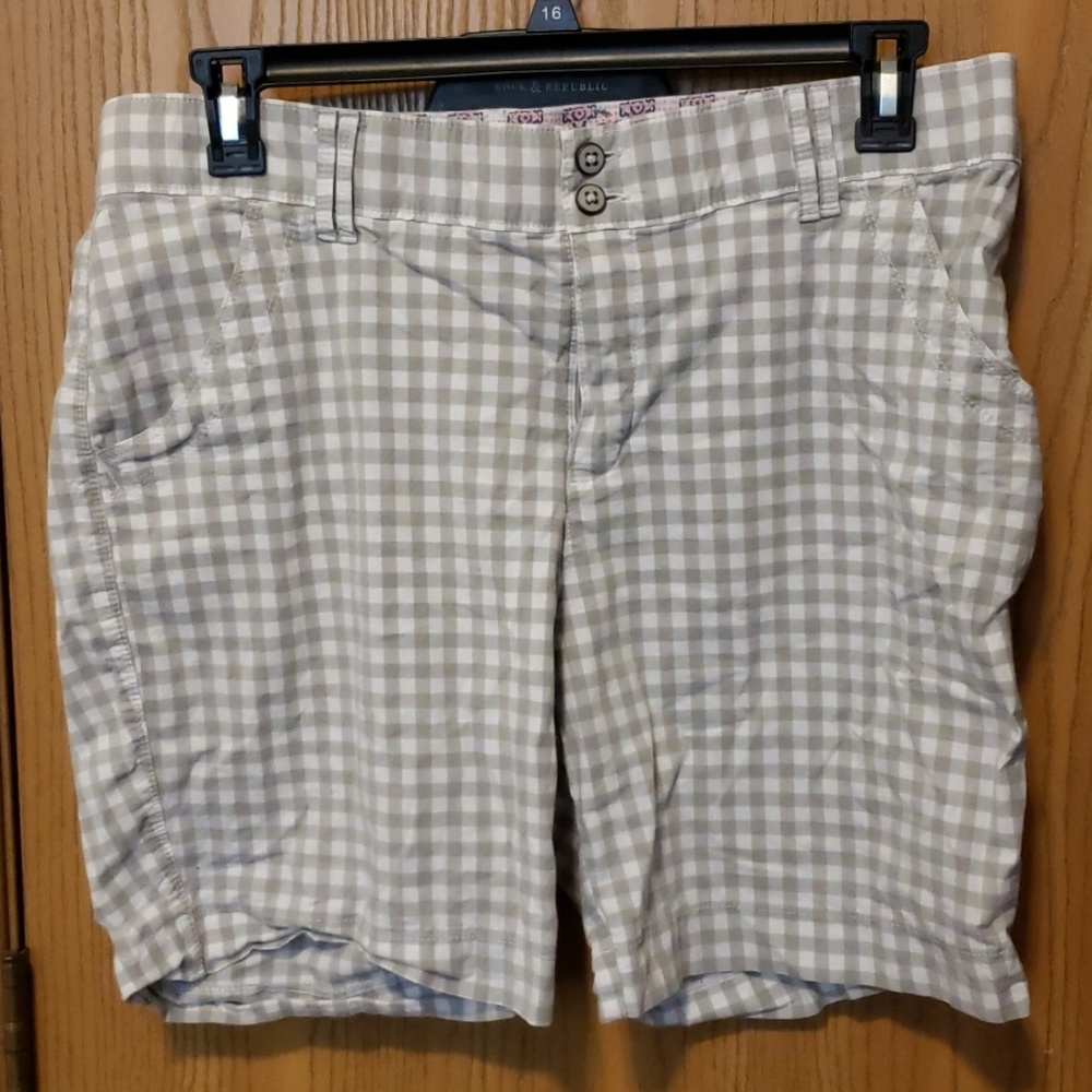 Excellent Condition Pre-Loved Checkered Shorts